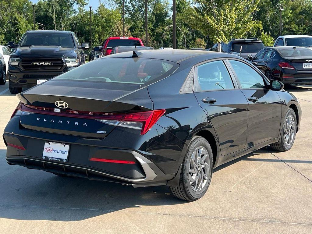 new 2025 Hyundai ELANTRA HEV car, priced at $24,361