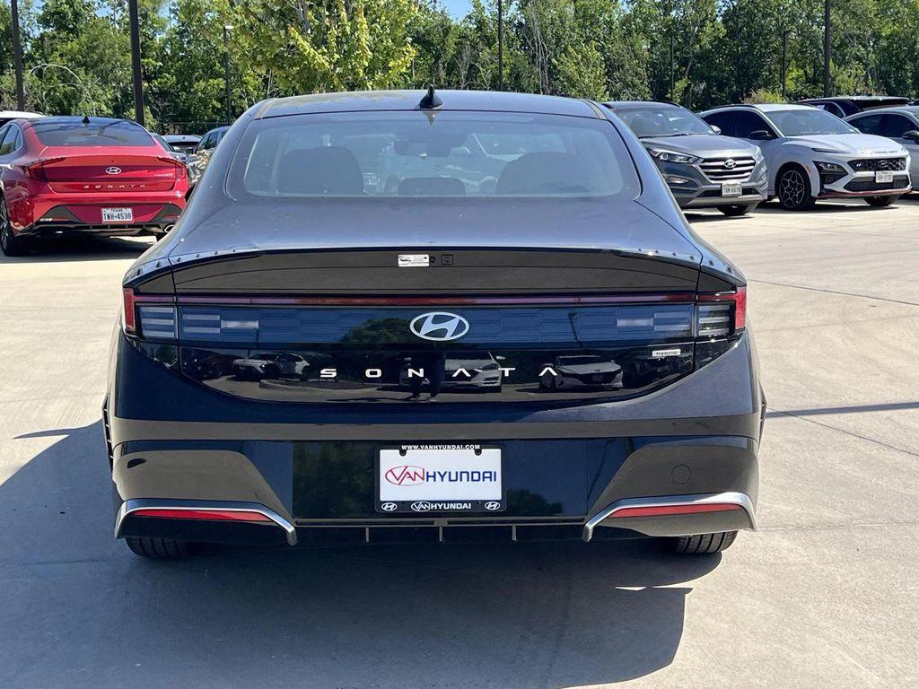 new 2025 Hyundai Sonata Hybrid car, priced at $29,203