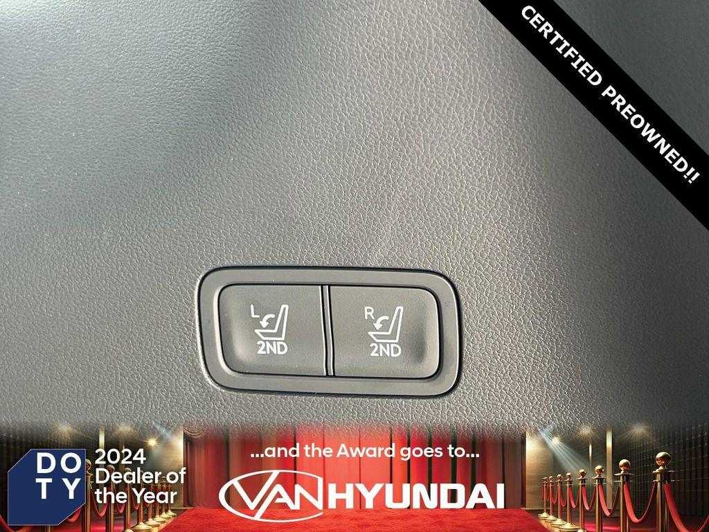 used 2024 Hyundai Santa Fe car, priced at $26,323