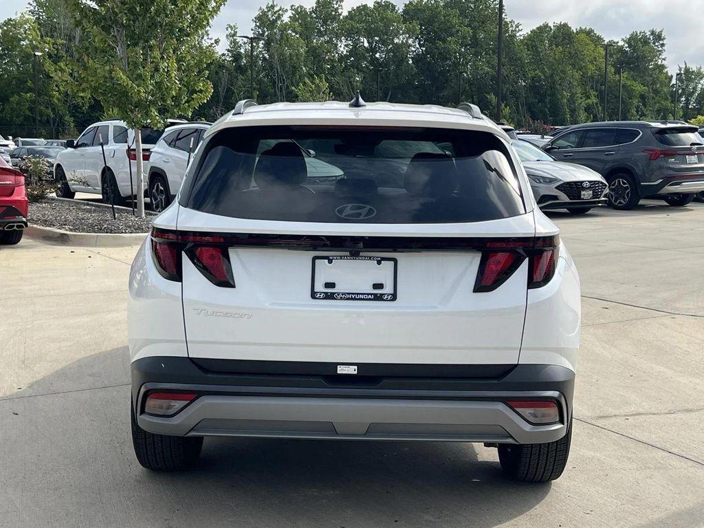 new 2025 Hyundai Tucson car, priced at $28,959