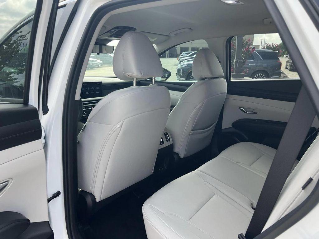 new 2025 Hyundai Tucson car, priced at $28,959