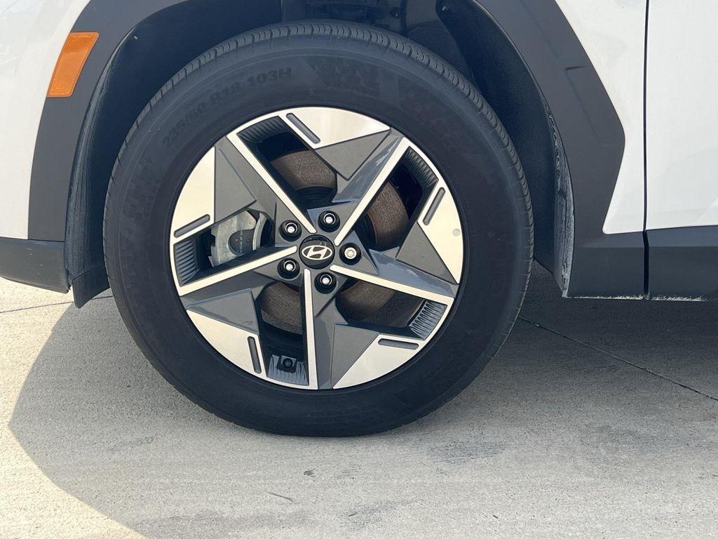 new 2025 Hyundai Tucson car, priced at $28,959