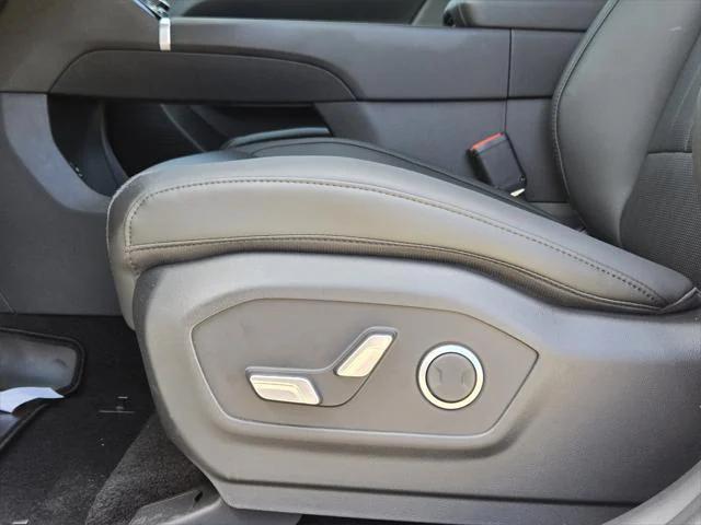 new 2025 Hyundai Santa Fe car, priced at $40,593