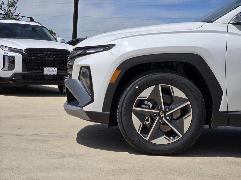 new 2025 Hyundai Tucson car, priced at $32,899
