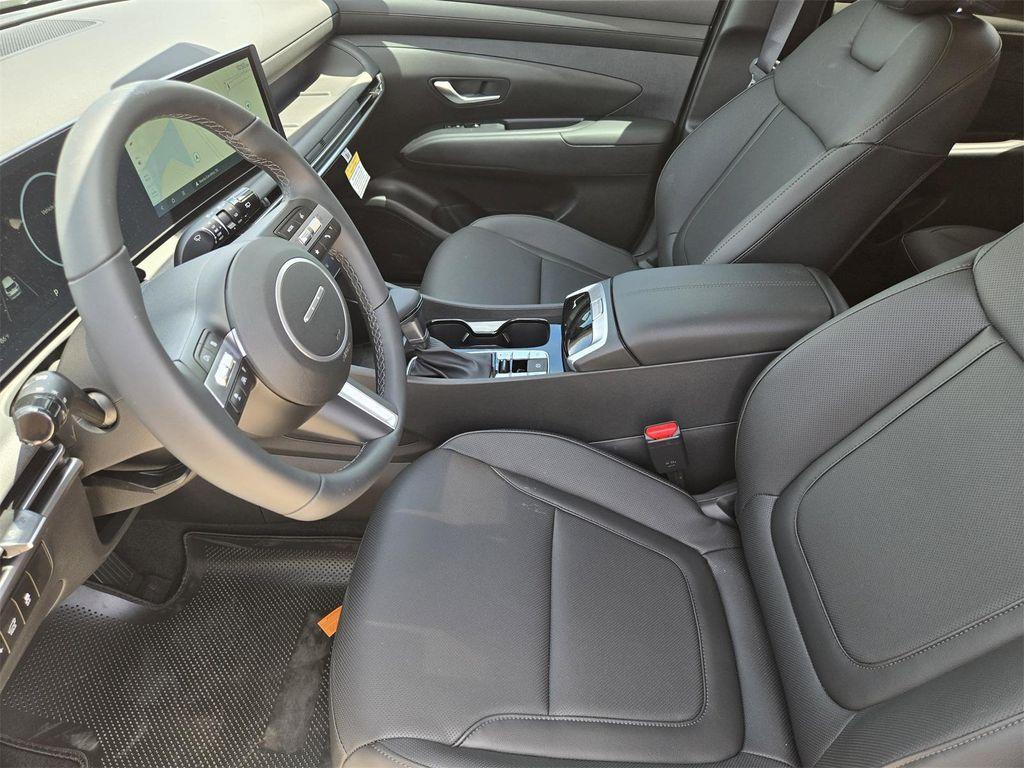 new 2025 Hyundai Tucson car, priced at $32,899