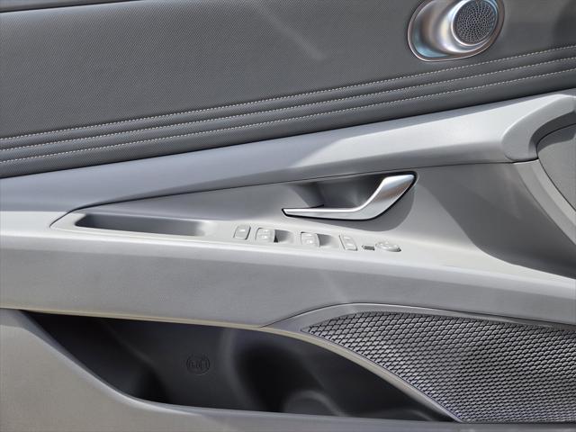 new 2025 Hyundai Elantra car, priced at $25,723