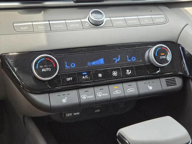 new 2025 Hyundai Elantra car, priced at $25,723