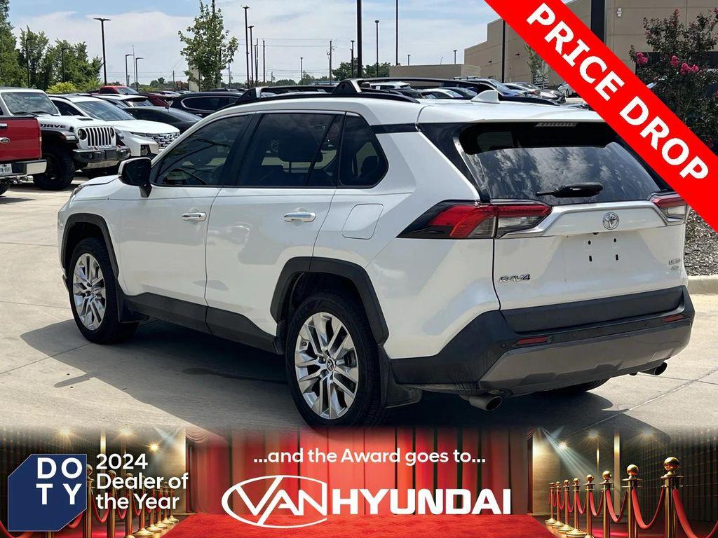 used 2019 Toyota RAV4 car, priced at $18,998