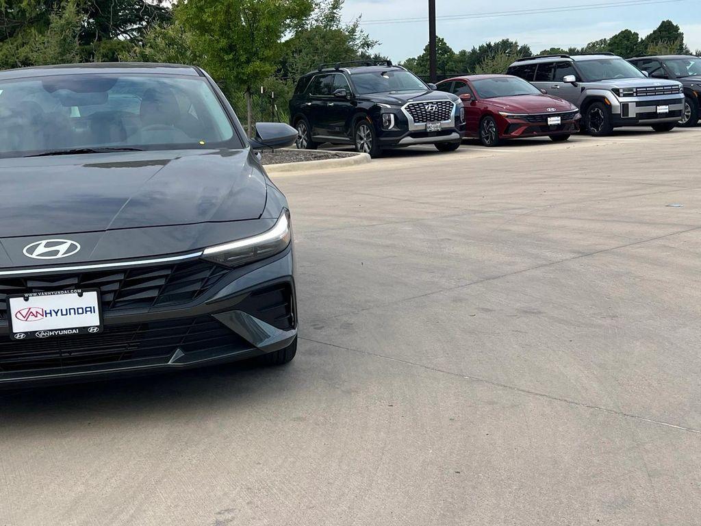 new 2025 Hyundai Elantra car, priced at $22,437