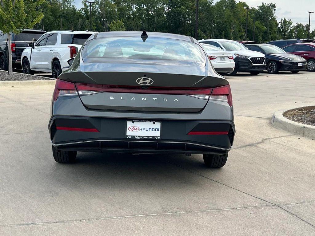new 2025 Hyundai Elantra car, priced at $22,437