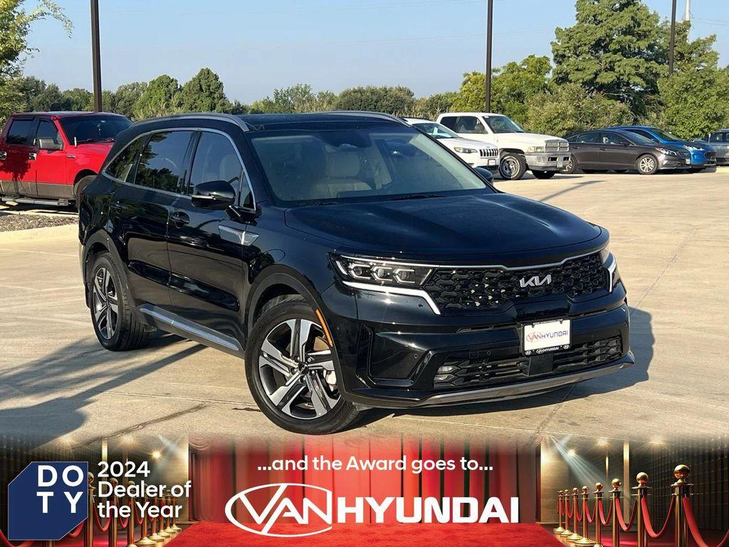 used 2022 Kia Sorento Plug-In Hybrid car, priced at $28,499