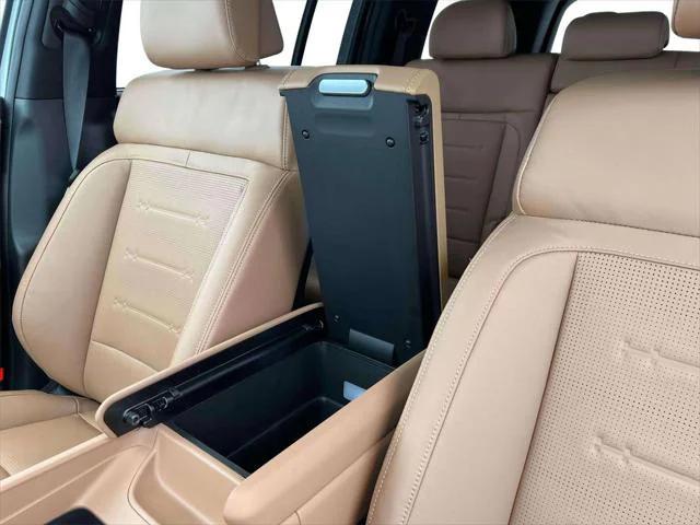 new 2025 Hyundai Santa Fe car, priced at $43,527