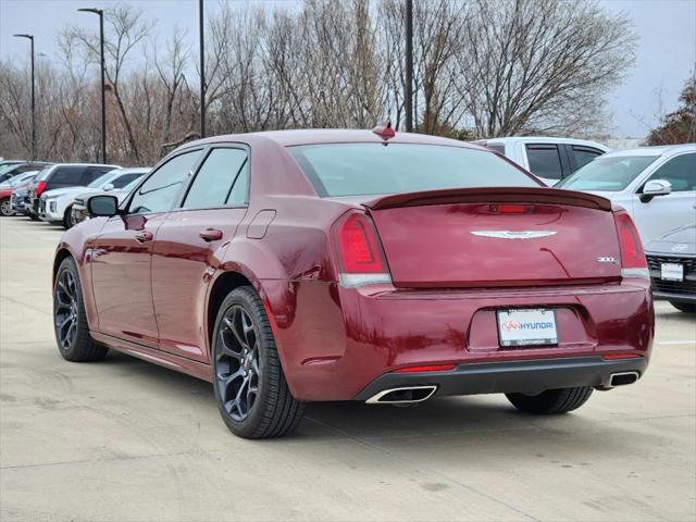 used 2019 Chrysler 300 car, priced at $23,090