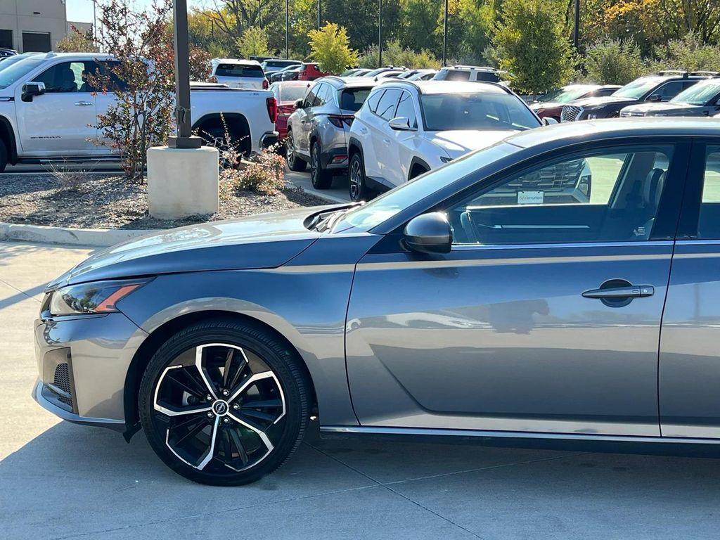 used 2023 Nissan Altima car, priced at $18,282