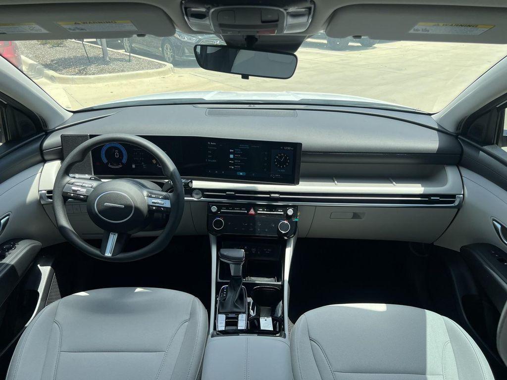 new 2025 Hyundai Tucson car, priced at $28,821