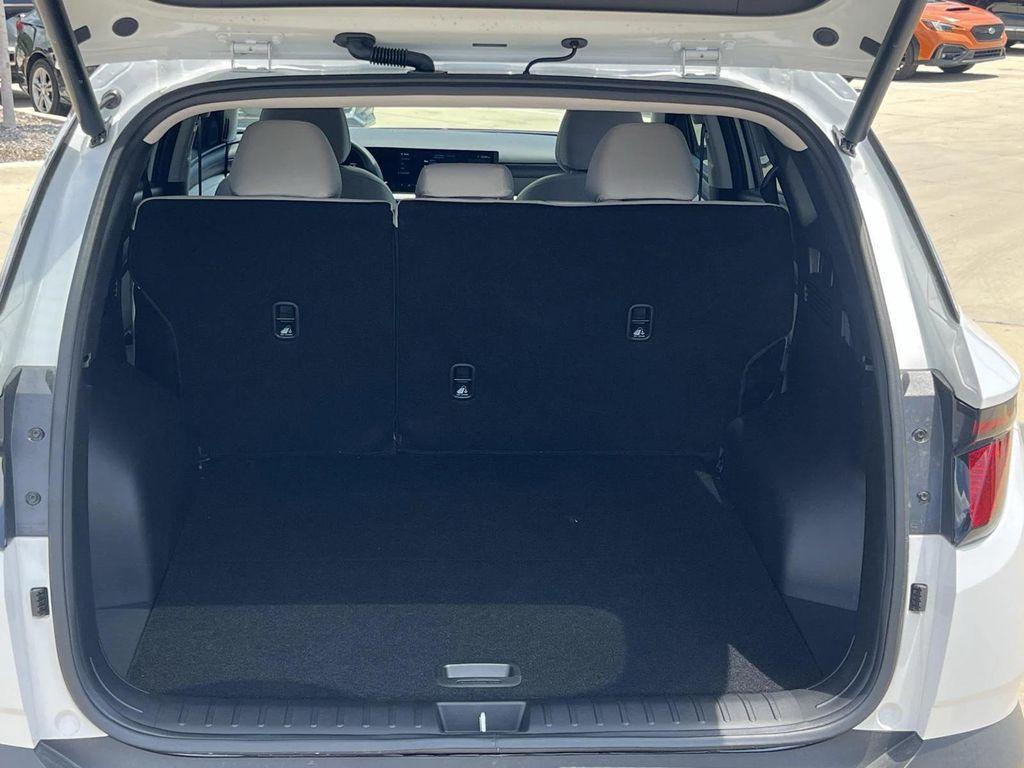 new 2025 Hyundai Tucson car, priced at $28,821