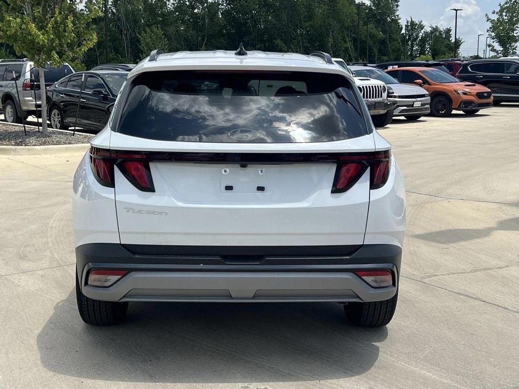 new 2025 Hyundai Tucson car, priced at $28,821