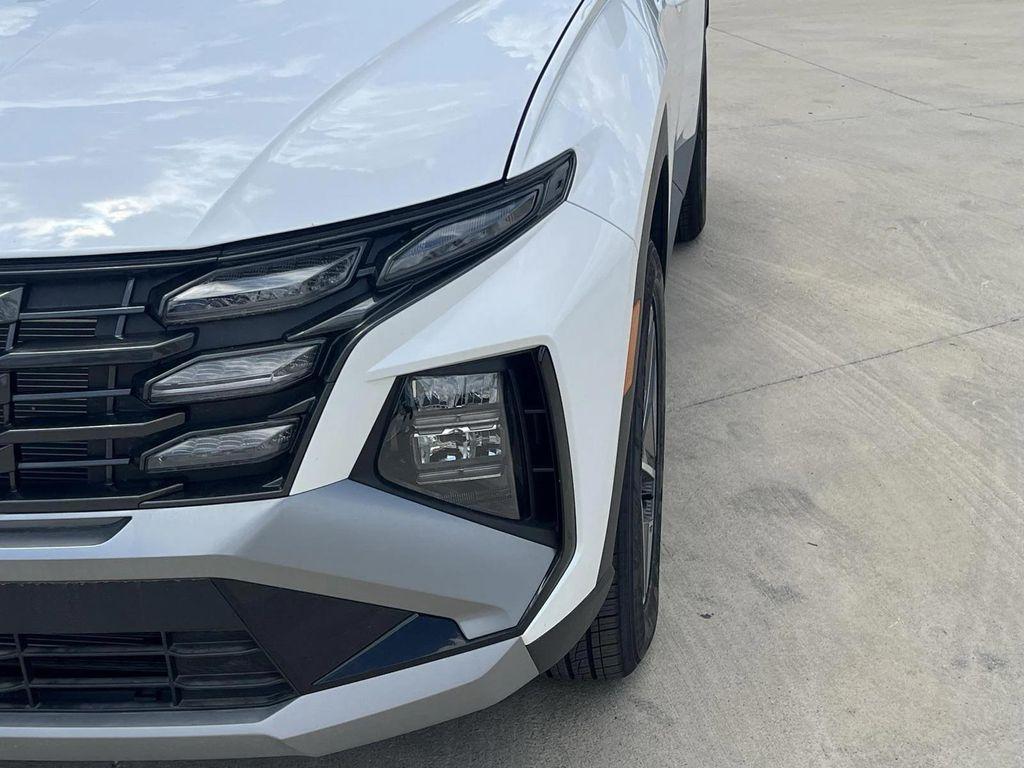 new 2025 Hyundai Tucson car, priced at $28,821
