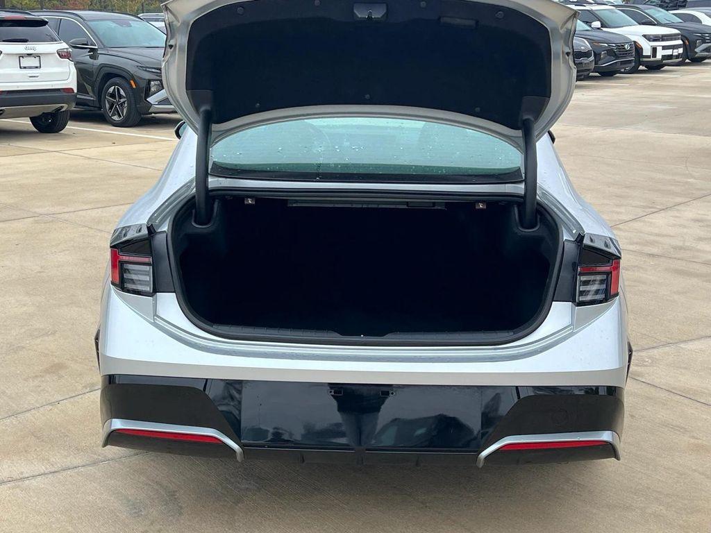 used 2024 Hyundai Sonata Hybrid car, priced at $24,487