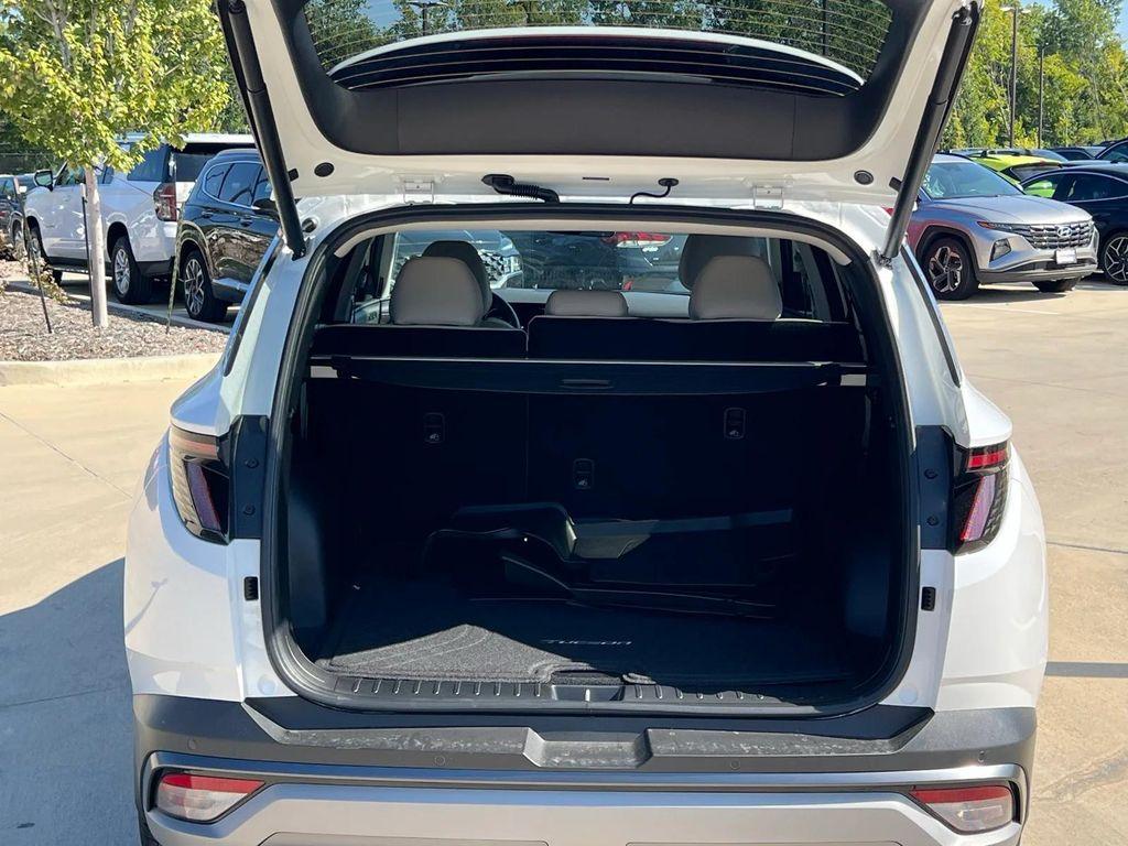 new 2026 Hyundai Tucson car, priced at $42,375