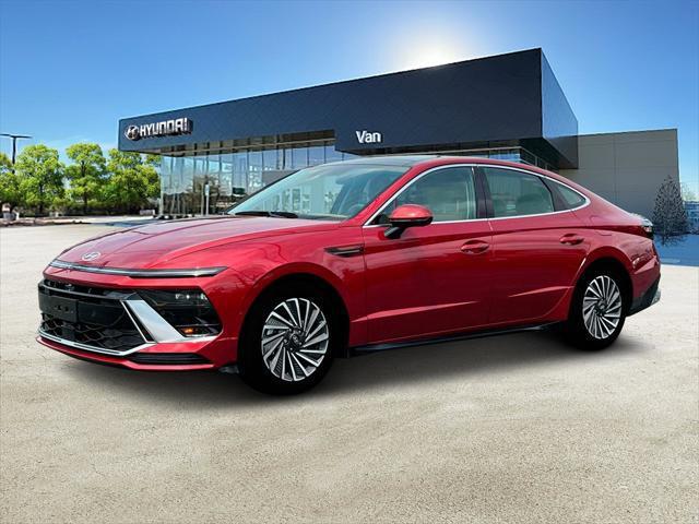 new 2025 Hyundai Sonata Hybrid car, priced at $38,950