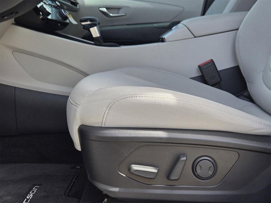 new 2025 Hyundai Tucson car, priced at $29,017