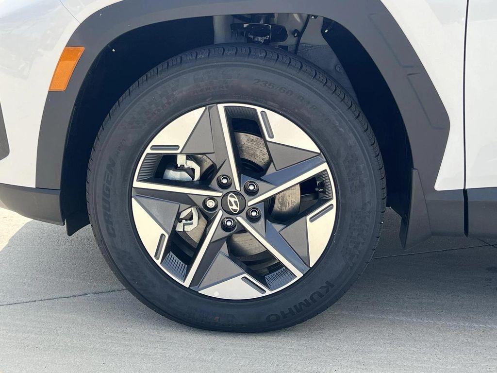 new 2025 Hyundai Tucson car, priced at $29,017