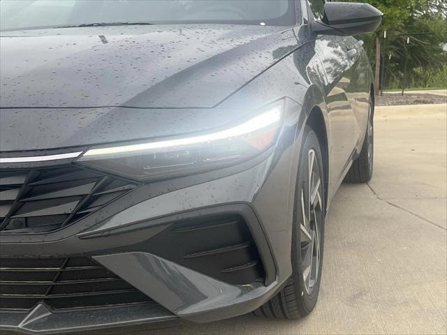 new 2025 Hyundai Elantra car, priced at $22,989
