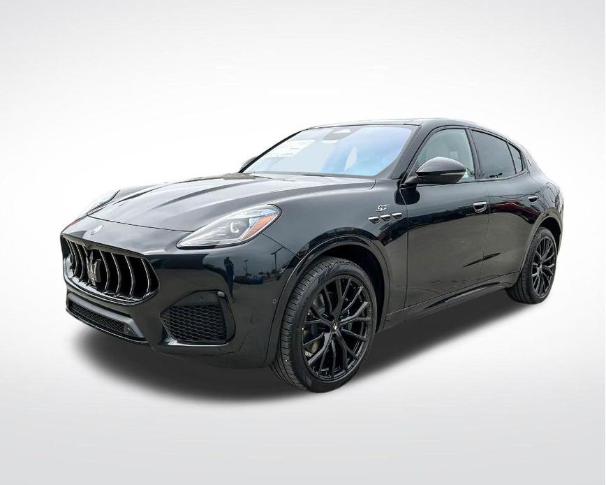 new 2024 Maserati Grecale car