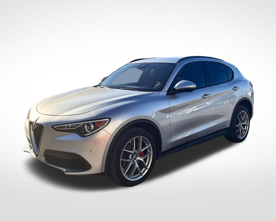 used 2018 Alfa Romeo Stelvio car, priced at $13,003