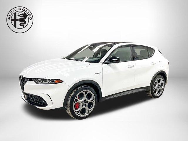 new 2024 Alfa Romeo Tonale car, priced at $53,485