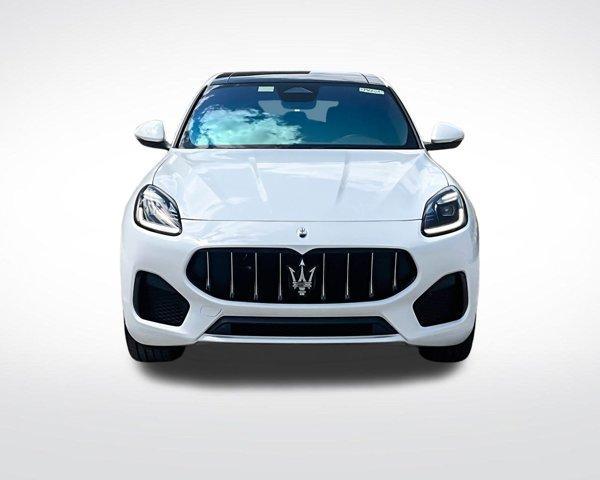 new 2024 Maserati Grecale car