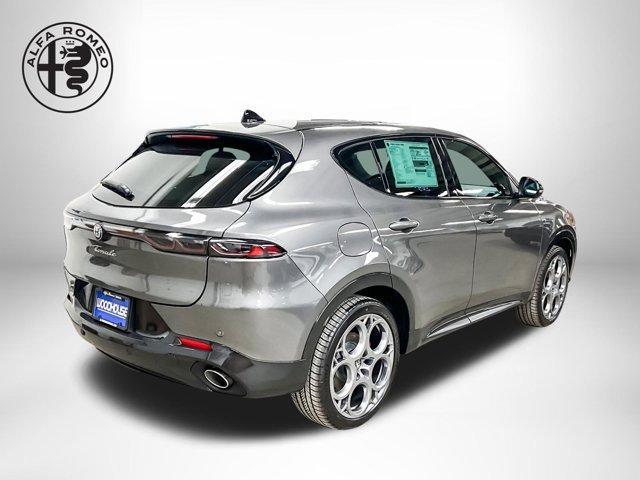 new 2024 Alfa Romeo Tonale car, priced at $52,295