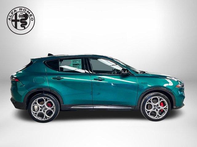 new 2024 Alfa Romeo Tonale car, priced at $58,185