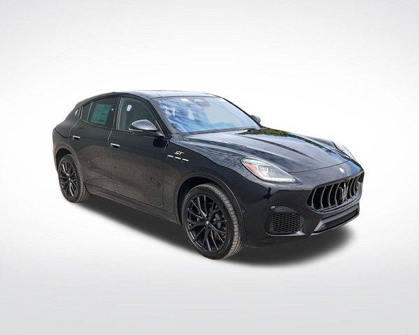 new 2024 Maserati Grecale car