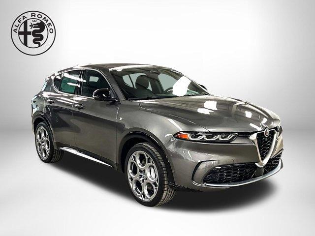 new 2024 Alfa Romeo Tonale car, priced at $50,600