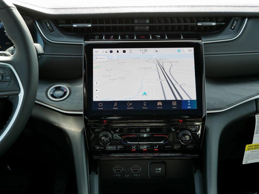 new 2024 Jeep Grand Cherokee car, priced at $44,740