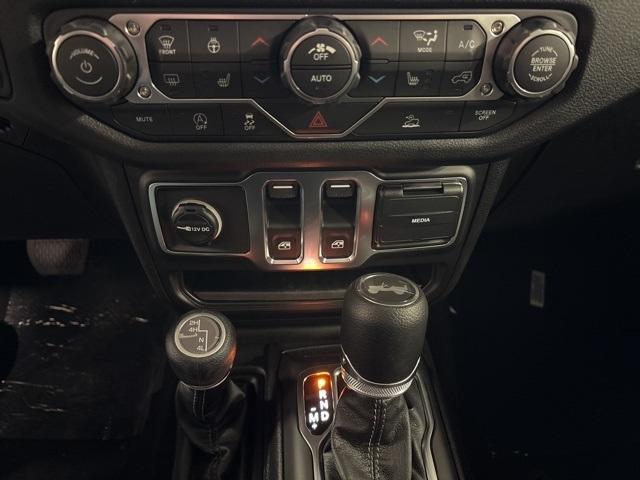 new 2026 Jeep Wrangler car, priced at $44,337