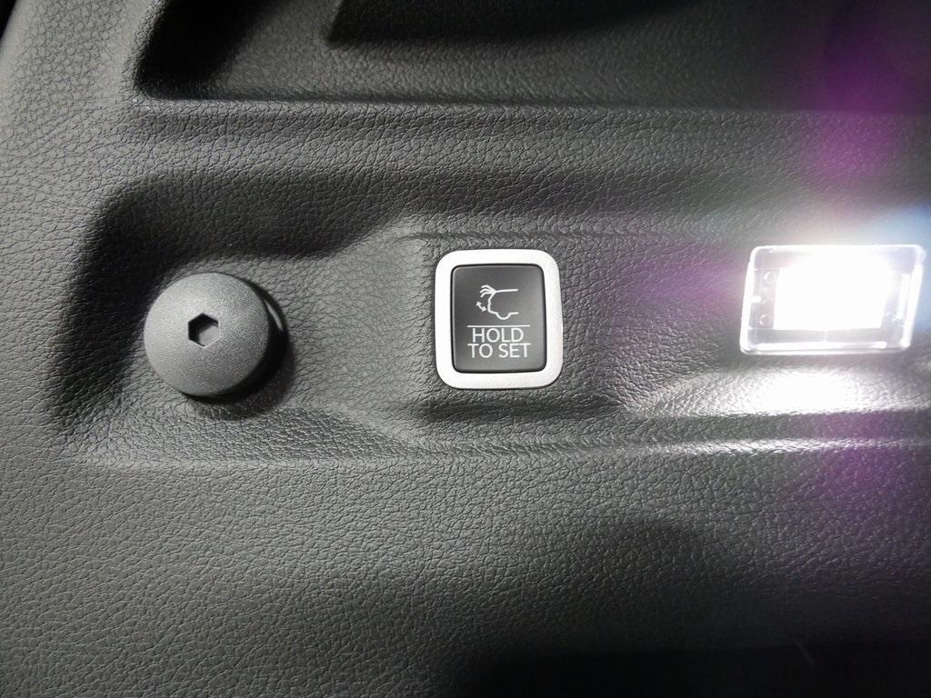 new 2025 Jeep Grand Cherokee L car, priced at $45,873