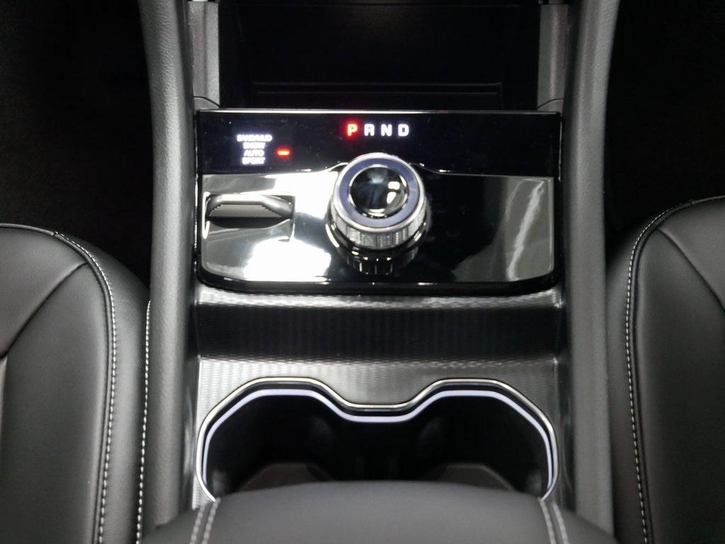 new 2025 Jeep Grand Cherokee car, priced at $44,654