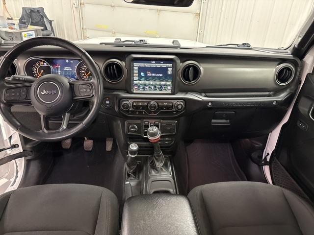 used 2022 Jeep Wrangler Unlimited car, priced at $28,759