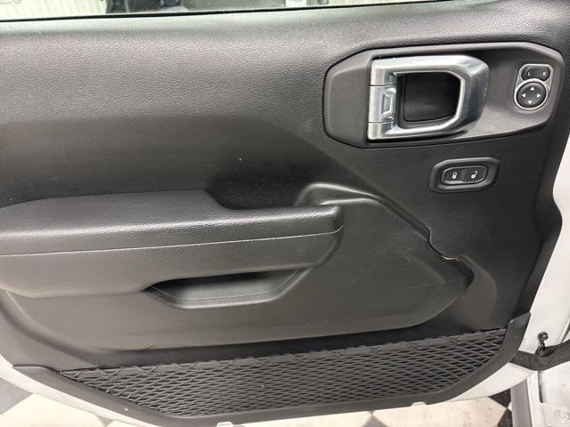 used 2022 Jeep Wrangler Unlimited car, priced at $28,759