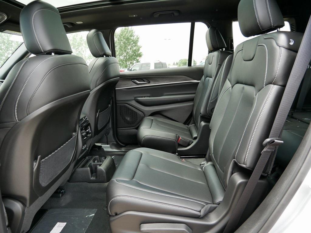 new 2025 Jeep Grand Cherokee L car, priced at $43,911