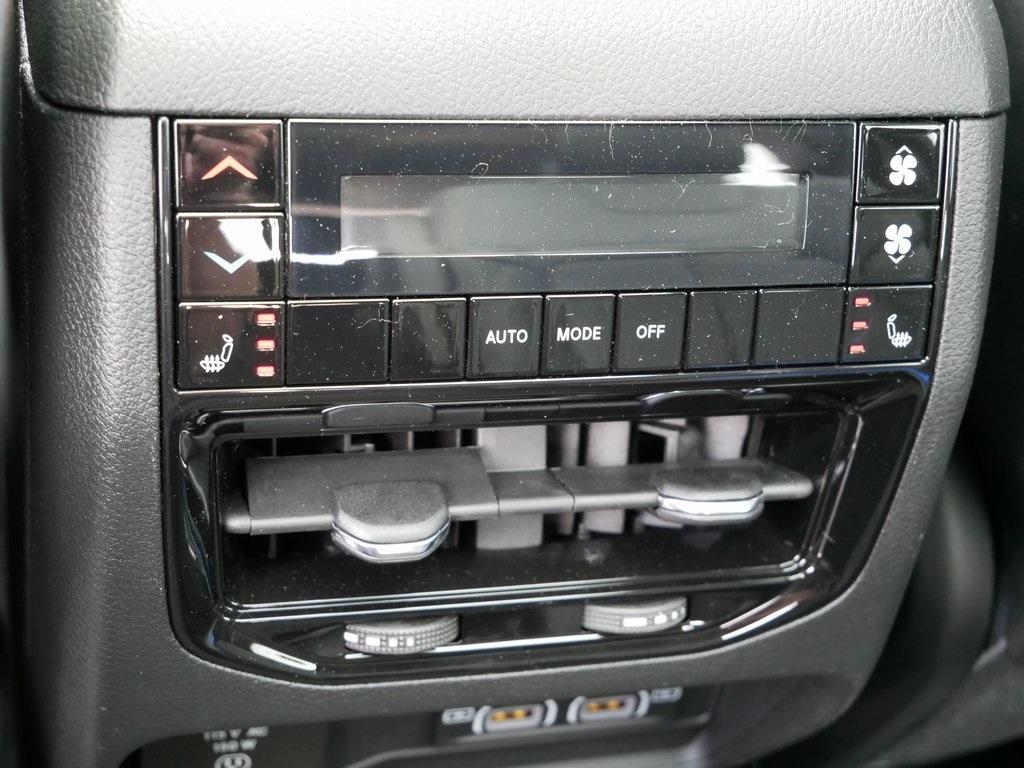 new 2025 Jeep Grand Cherokee L car, priced at $43,911