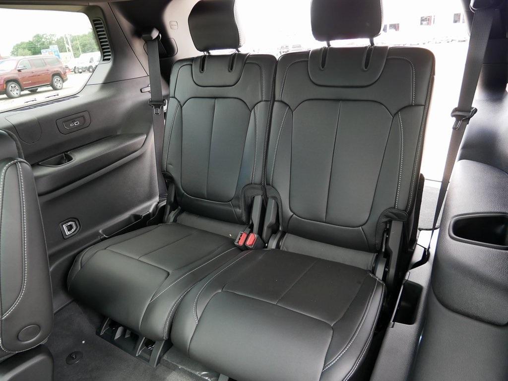 new 2025 Jeep Grand Cherokee L car, priced at $43,911