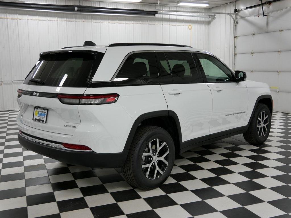new 2025 Jeep Grand Cherokee car, priced at $44,134