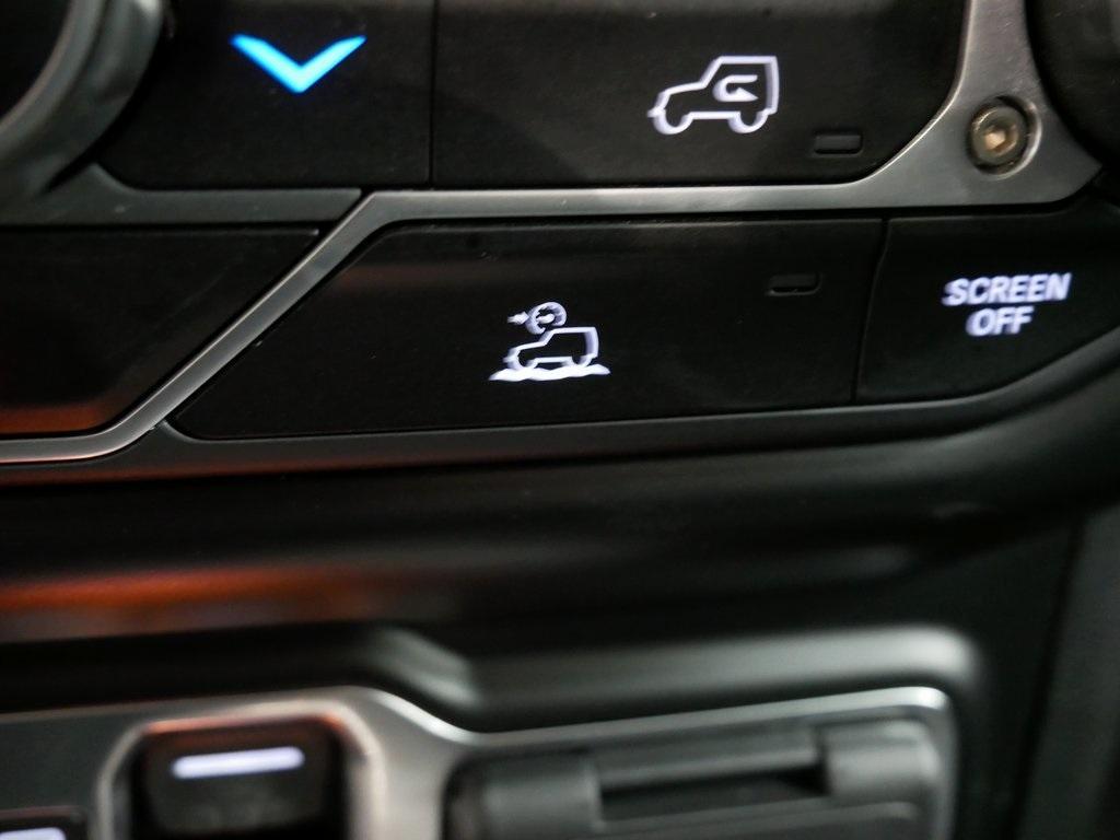 used 2021 Jeep Wrangler Unlimited car, priced at $31,000