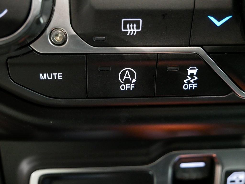 used 2021 Jeep Wrangler Unlimited car, priced at $31,000