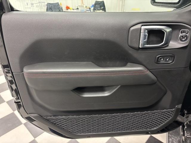 new 2025 Jeep Wrangler car, priced at $57,880