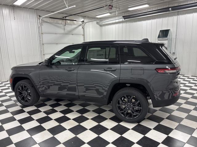 new 2025 Jeep Grand Cherokee car, priced at $47,036